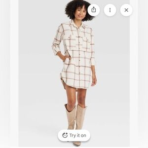 Universal Thread Cream and Brown Plaid Flannel Tunic